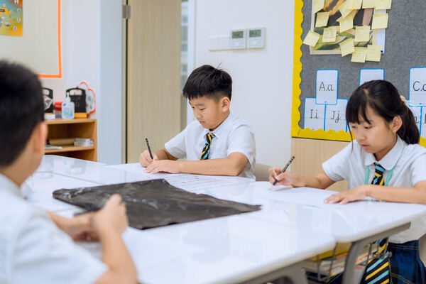 Grade 4 - 主题课,南通惠立学校